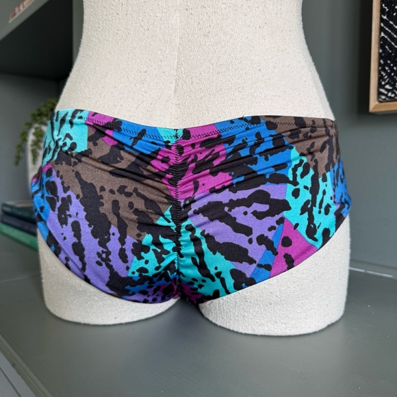 Victoria’s Secret Bikini Set - Picture 5 of 11